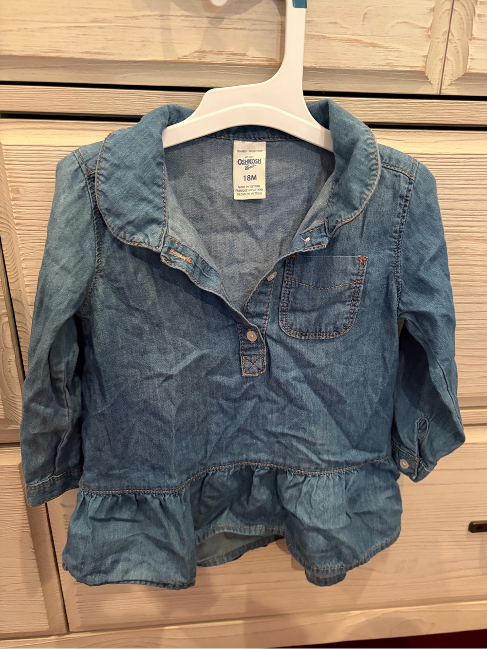 Osh Kosh top size 18 months